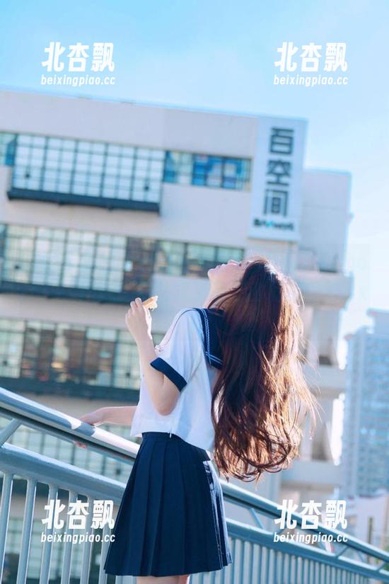 资源丰富的HaNari (하나리)SAINTPhotolife图库：一站式满足你的写真癖好.txt